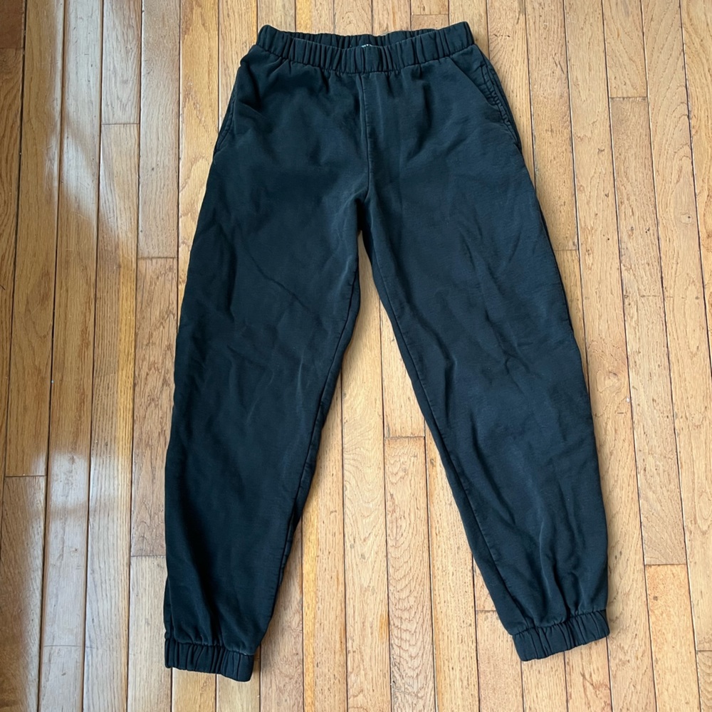 Brandy Melville Rosa Sweatpants